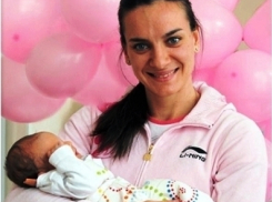 Волгоградка Елена Исинбаева: «Мы отдадим дочь в государственный садик»