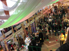 Словно в Европе: для волгоградцев работает новогодняя ярмарка