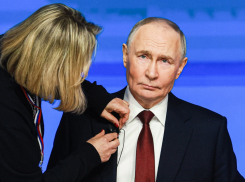 Активисты волгоградского времени задали вопрос Путину 