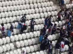 Уборку японских болельщиков на стадионе «Волгоград Арена» сняли очевидцы