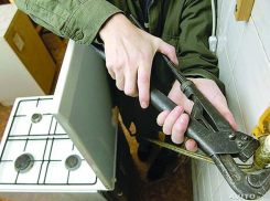В Волжском 41-летний мужчина поссорился с соседом и украл у него газовую плиту