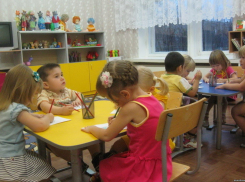 В холодильниках детского садика во Фролово выявили антисанитарию