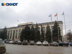 Ярмарку пальто в Доме офицеров в Волгограде закрыли из-за коронавирусных нарушений