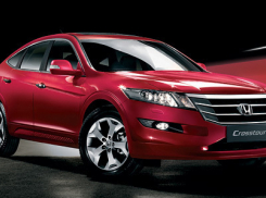 В Волжском экс-полицейский помог другу купить угнанную «Хонду»