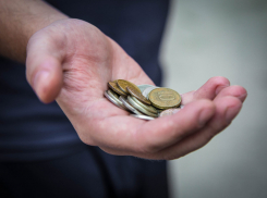 22% волгоградцев хотят получать зарплату в евро