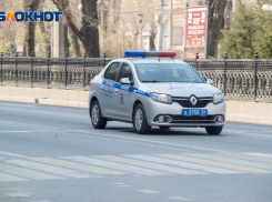 Пять человек пострадали в аварии на перекрестке в Волгограде