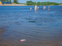 «Он не умел плавать»: в Волжском утонул парень после прыжка с моста