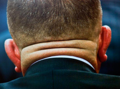 Число получающих зарплату депутатов Волгоградской облдумы увеличено до 26 человек