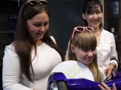 Победительнице конкурса «Хочу гироскутер!» вручили призы