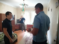 Утонувший под Волгоградом грудной малыш больше часа пробыл один в ванной 