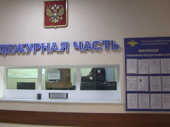 В «ведьмин час» кувырок легковушки убил женщину-водителя на волгоградской трассе