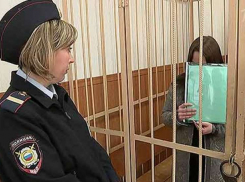 В Волгограде сиделку и ее сожителя приговорили к 30 годам за жестокое убийство ветерана 