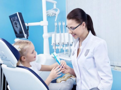 В Волгоградской области ищут главврачей в государственные стоматологии 