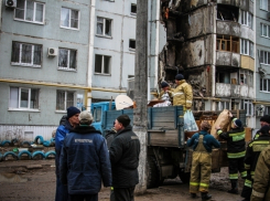 В разрушенном доме в Волгограде возобновили вывоз имущества 