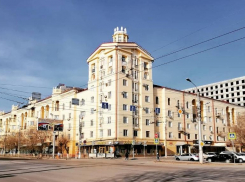 Про уникальные дома в Волгограде, которые могли бы стать близнецами, рассказал краевед