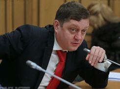 Депутат Госдумы Олег Пахолков обеспокоен грозящей Волгоградской области экологической катастрофой