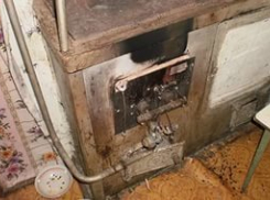 Под Волгоградом семья из трех человек отравилась насмерть газом