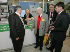Волгоградские товаропроизводители посетили выставку в Чечне