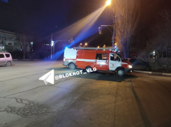 Matiz вынесло через бордюр: 11-летний ребенок пострадал в аварии под Волгоградом 