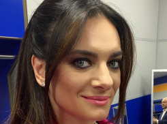 Елену Исинбаеву с ярким макияжем подписчики назвали ведьмой