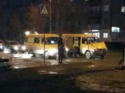 Две маршрутки столкнулись в час пик на севере Волгограда