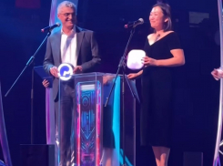 Двух статусных волгоградцев позвали на звездный корпоратив Wildberries 