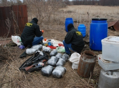 В Урюпинске в подземелье обнаружено более 150 кг наркотиков