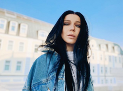 В Волгограде на День города споет певица Елка