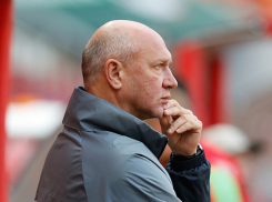 Главным тренером «Ротора» назначен Юрий Батуренко