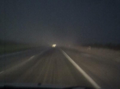 Под Волгоградом от удара молнии взорвался трансформатор