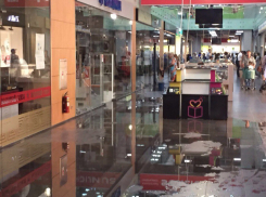 В Волгограде затоплен Ворошиловский торговый центр