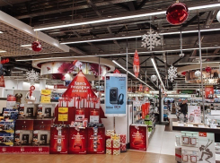 Удачные подарки находятся даже в считанные минуты до Нового года