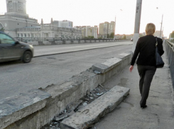 ﻿В Волгограде Комсомольский путепровод будет отремонтирован к январю 2017 года