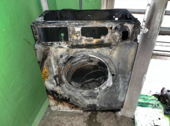 Двое детей попали в больницу из-за стиральной машинки в Волгограде 