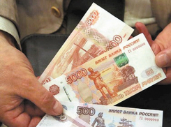 В Камышине задержана банда фальшивомонетчиков во главе с 18-летней сбытчицей