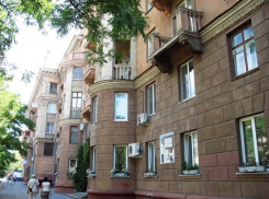 Разбить несущую стену в историческом здании в центре Волгограда разрешили региональные власти