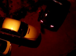 В Волгограде сняли на видео мастера парковки 80-го уровня