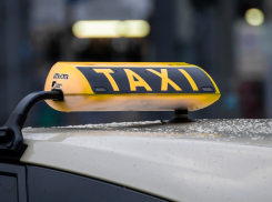 Врачей планируют доставлять к пациентам в Волгограде на такси