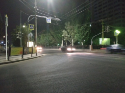 Светофоры в центре Волгограда сошли с ума