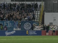 Разгромный матч отправил «Ротор» в зону стыков