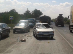 В Волгограде молодой водитель сбил 67-летнюю женщину на пешеходном переходе