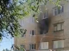 Сама вернулась в горящее общежитие: подробности гибели женщины в Камышине