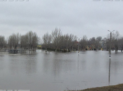 Вода покидает затопленные районы Волгоградской области 