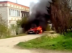 В городе Котово Волгоградской области взорвался автомобиль 