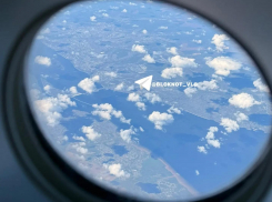 Разлив Волги с высоты 10 км показала стюардесса из Волгограда