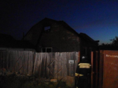 Мужчина вытащил дочь и внуков, сам погиб: стали известны подробности ночного пожара в Волгограде