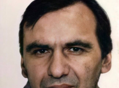 В Волгоградской области третьи сутки разыскивают кареглазого 49-летнего брюнета