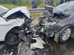 Пятеро пострадали в лобовом ДТП на трассе «Каспий» под Волгоградом 