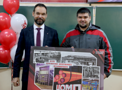 Цех отделки металлопроката на «Красном Октябре» отметил 60-летний юбилей