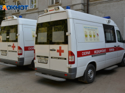 Под Волгоградом у кафе из пистолета расстреляли мужчину